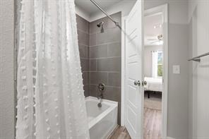 776 E Fulton Street - Photo 14