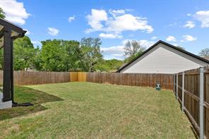 776 E Fulton Street - Photo 20