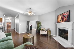 101 Paddock Lane - Photo 4