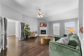 101 Paddock Lane - Photo 5