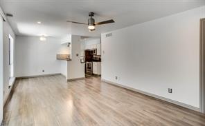 2800 Douglas Avenue - Photo 3