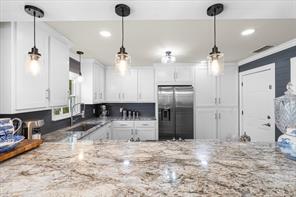1801 Woodlawn Avenue - Photo 14