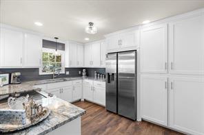 1801 Woodlawn Avenue - Photo 15
