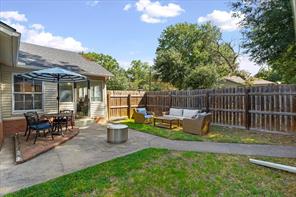 1801 Woodlawn Avenue - Photo 32