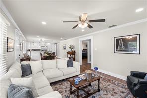 1801 Woodlawn Avenue - Photo 6
