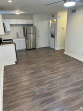 2902 Douglas Avenue - Photo 4