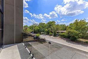 818 Lambert Street - Photo 10