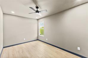 818 Lambert Street - Photo 11