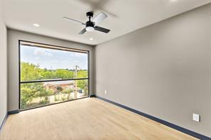 818 Lambert Street - Photo 38