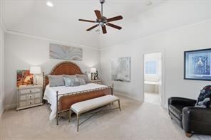 605 Montgomery Street - Photo 17