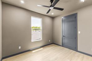 820 Lambert Street - Photo 28