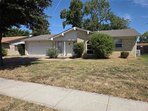 5913 Whispering Lane - Photo 1