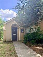 814 W College Street - Photo 1