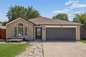 617 Forest Oaks Drive - Photo 1