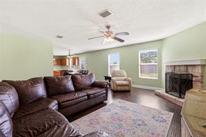 1005 Ann Drive - Photo 5