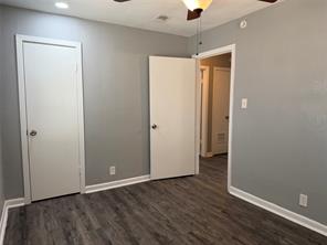2504 Normont Circle - Photo 18