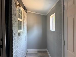 2504 Normont Circle - Photo 20
