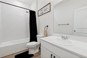 2303 Peregrine Way - Photo 14