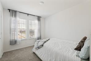 2303 Peregrine Way - Photo 16