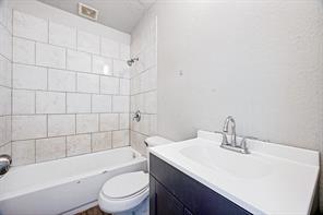 3607 Lee Street - Photo 11