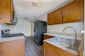 3607 Lee Street - Photo 7