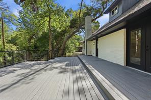 2123 Greenbriar Lane - Photo 24