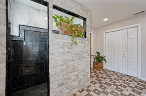 1008 E Russell Avenue - Photo 18