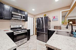 1008 E Russell Avenue - Photo 7