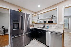 1008 E Russell Avenue - Photo 9