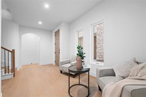 1510 Holly Avenue - Photo 3
