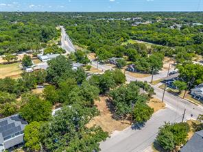 406 W Ball Street - Photo 5