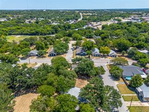 406 W Ball Street - Photo 6