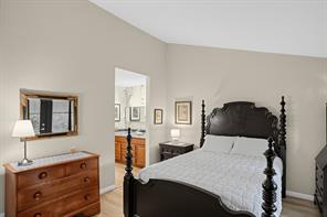 2115 Warnford Place - Photo 23