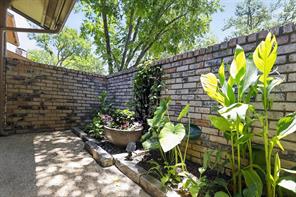 2115 Warnford Place - Photo 26