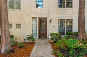 2716 Hibernia Street - Photo 2