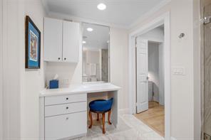 5055 Addison Circle - Photo 24