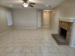 8704 Hunters Creek Drive - Photo 3