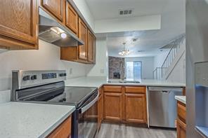 709 Lee Street - Photo 11