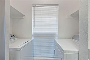 709 Lee Street - Photo 12