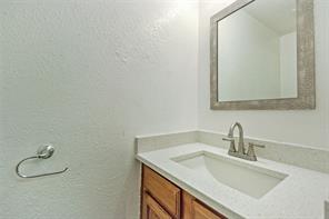 709 Lee Street - Photo 13