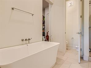 15875 Spectrum Drive - Photo 17