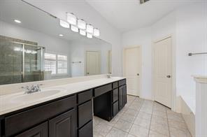 611 Goliad Drive - Photo 14