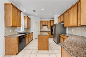 611 Goliad Drive - Photo 9