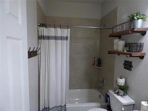 7416 Boat Wind Road - Photo 17