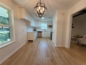 106 W Jeter Street - Photo 8