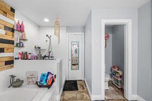 105 Johnson Street - Photo 25