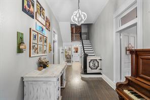 105 Johnson Street - Photo 5