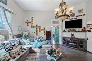 105 Johnson Street - Photo 8