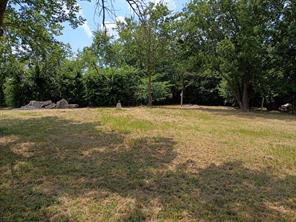 405 N Black Foot - Photo 1