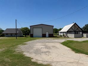 362 Private Road 4379 - Photo 1